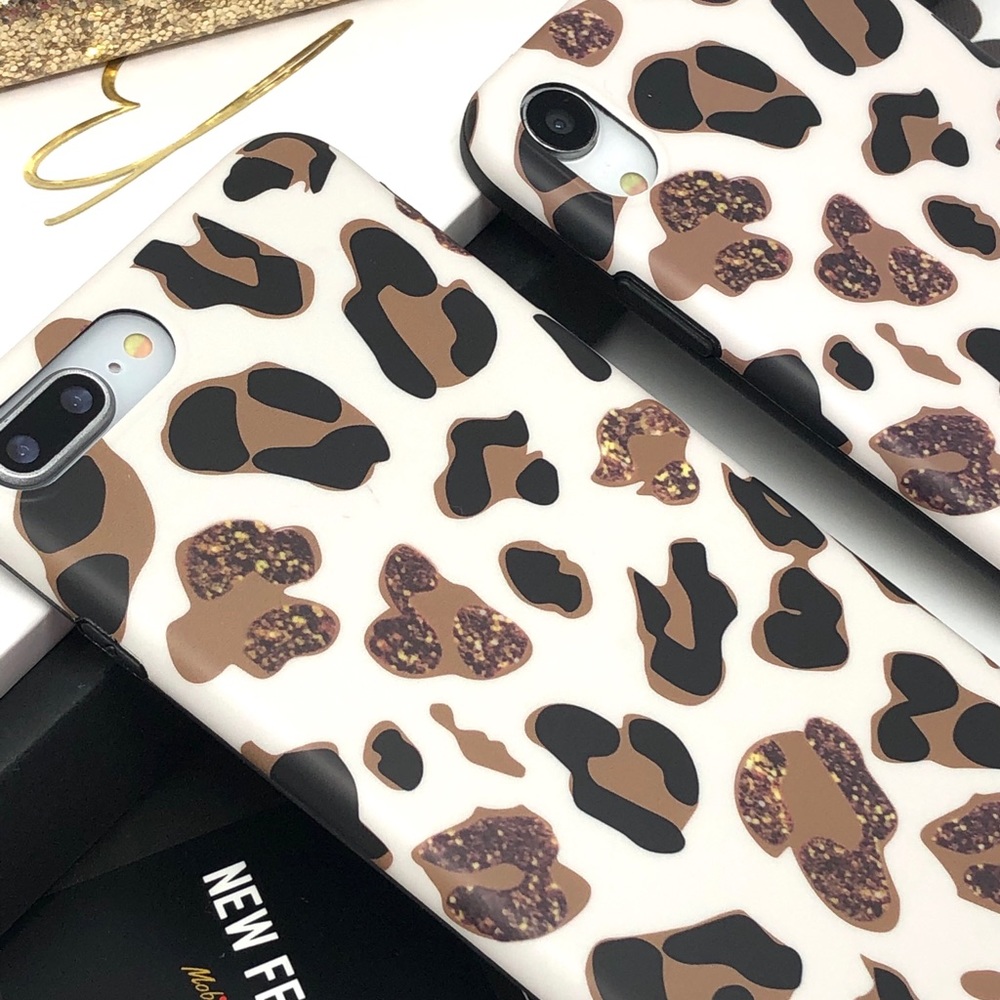 iPhone White Leopard Case - Picture 8 of 8